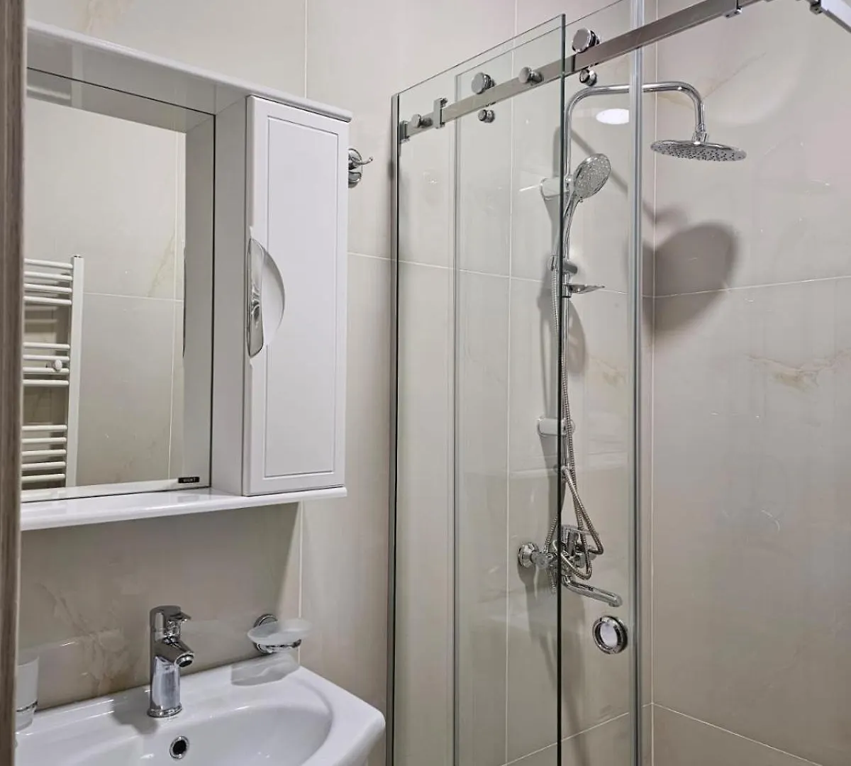 Stay Inn Center Tbilisi Lägenhetshotell